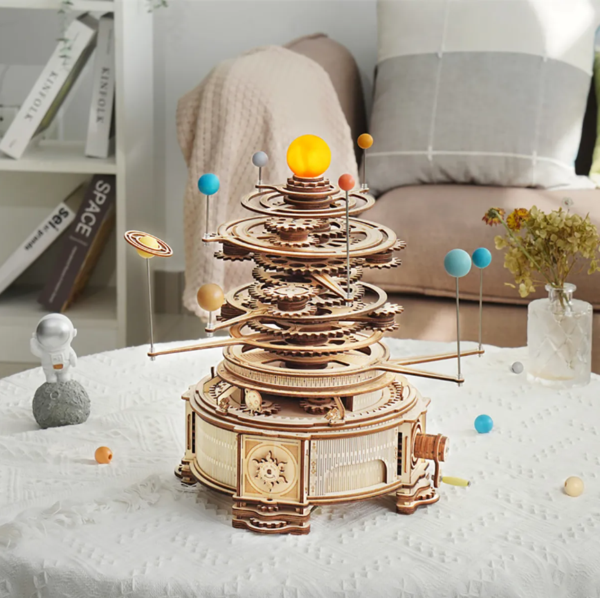Rotatable Mechanical Orrery